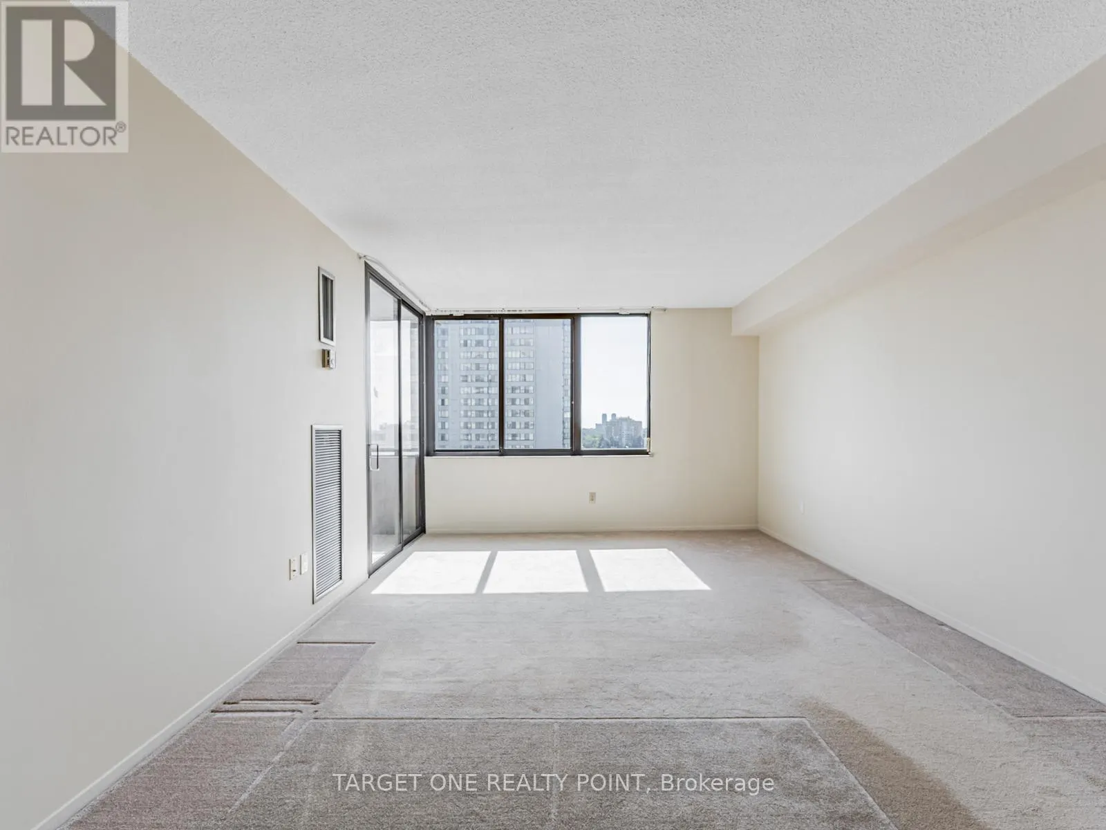 1007 - 2350 BRIDLETOWNE CIRCLE