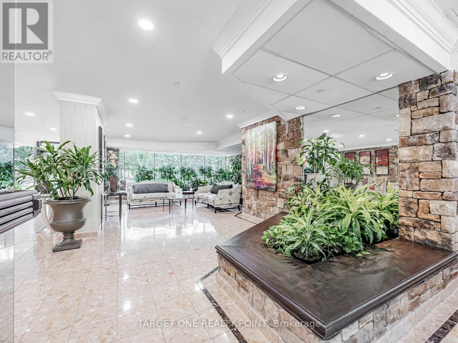 1007 - 2350 BRIDLETOWNE CIRCLE
