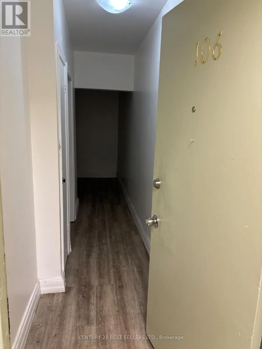 106 - 990 O'CONNOR DRIVE