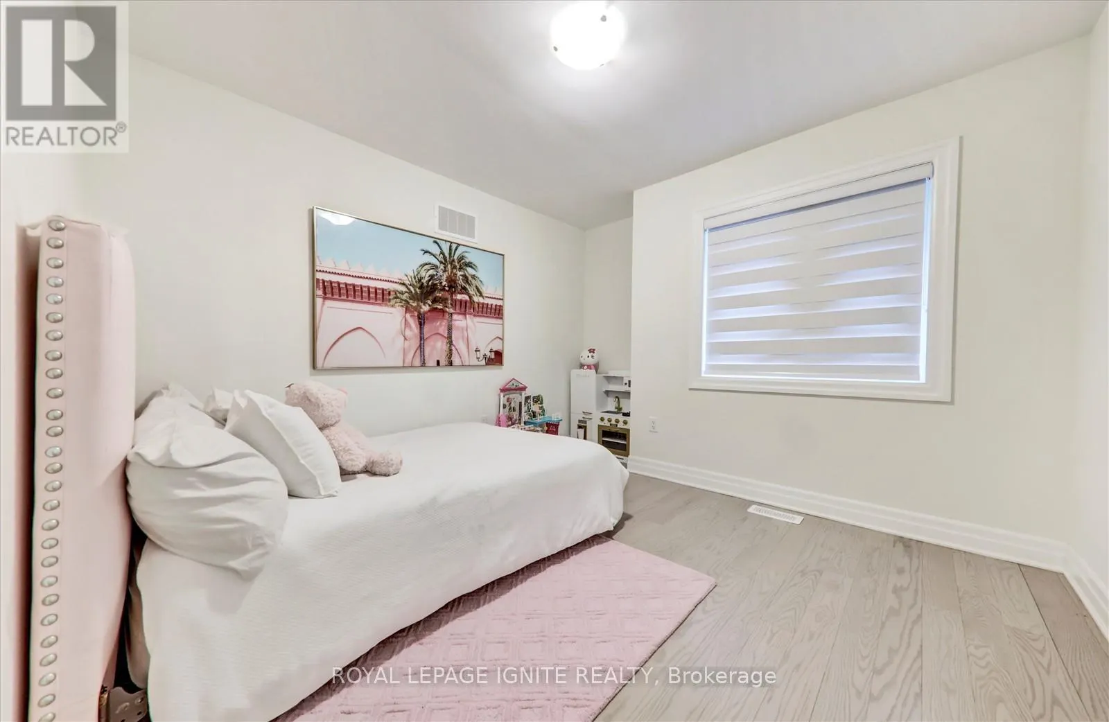 1405 LONGSPUR TRAIL