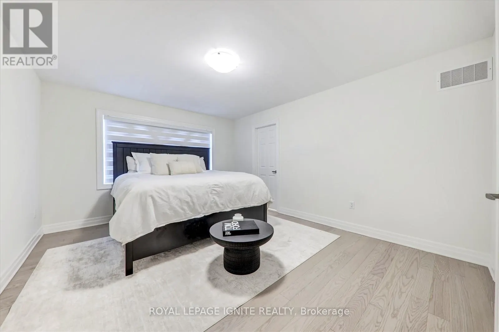 1405 LONGSPUR TRAIL