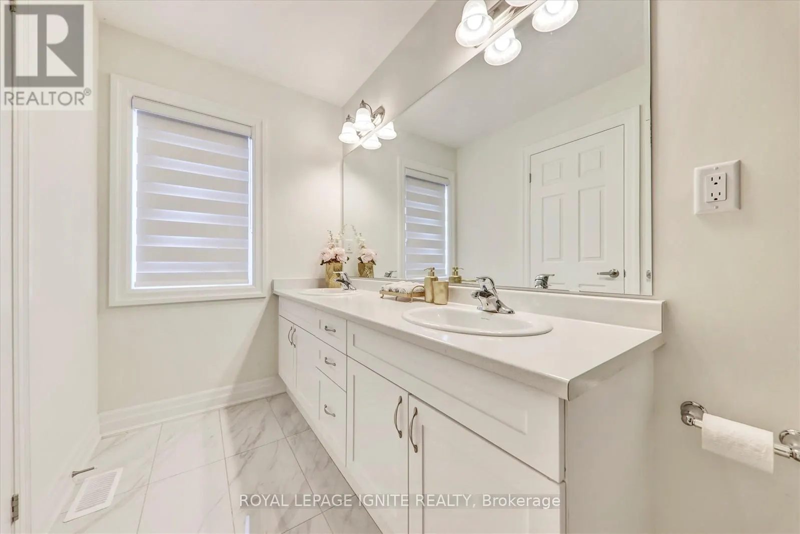 1405 LONGSPUR TRAIL