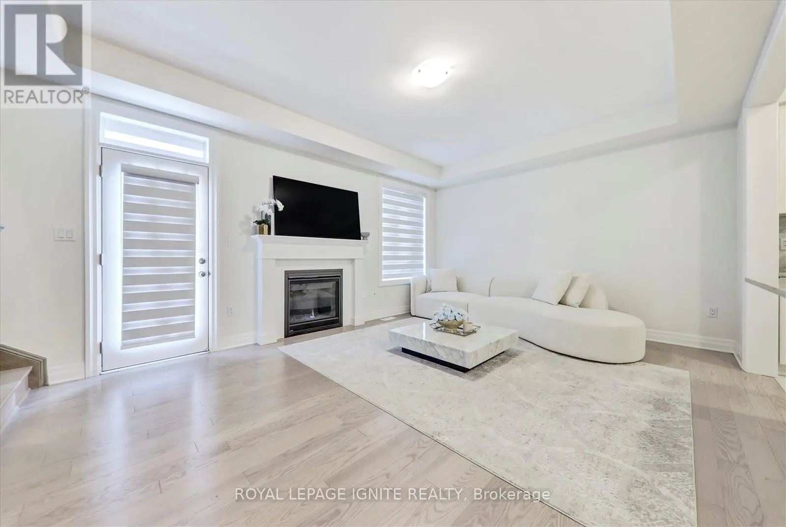 1405 LONGSPUR TRAIL