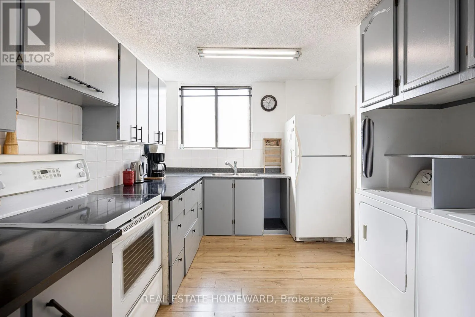 511 - 665 KENNEDY ROAD