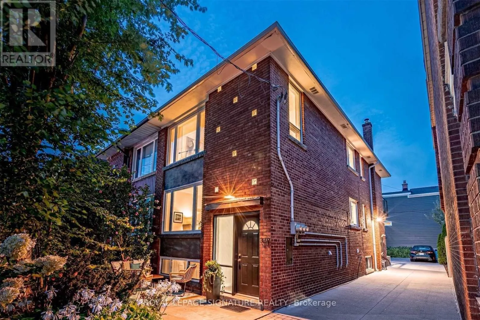 3 - 349 WOODBINE AVENUE