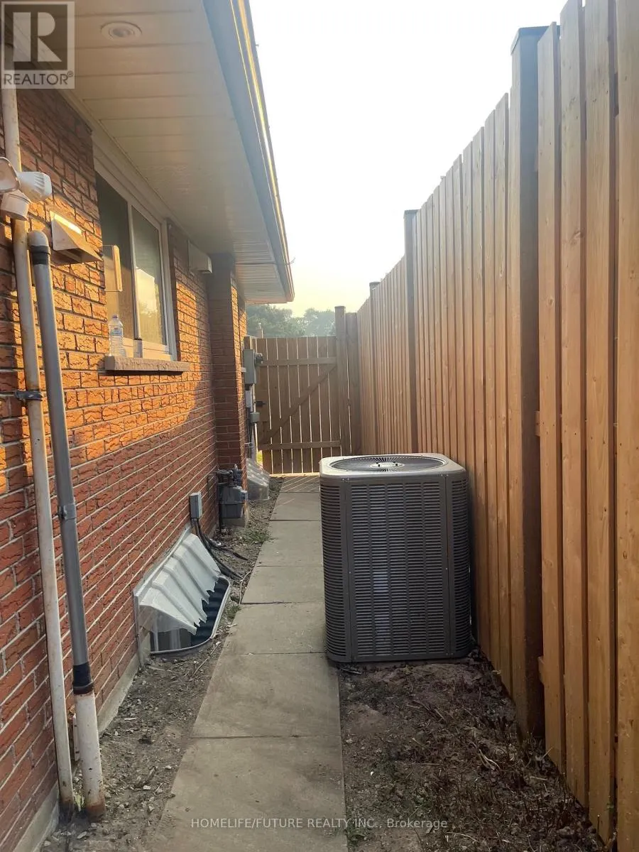 28 SKYRIDGE ROAD