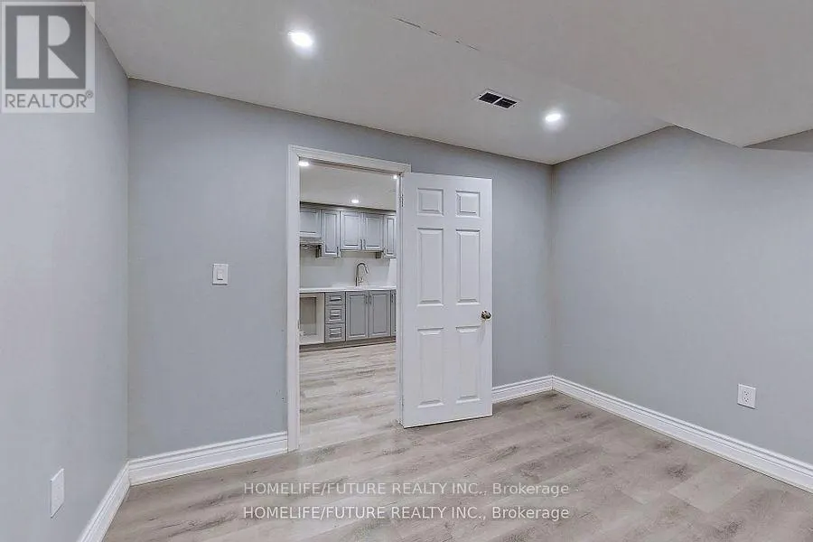 28 SKYRIDGE ROAD
