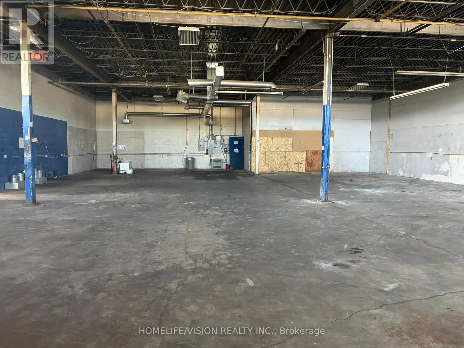 UNIT 3 - 301 DANFORTH ROAD