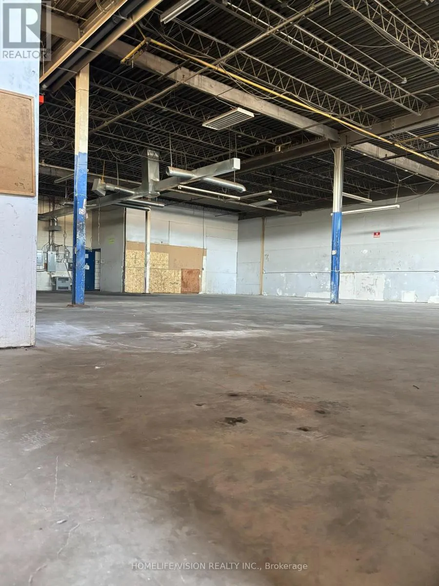 UNIT 3 - 301 DANFORTH ROAD