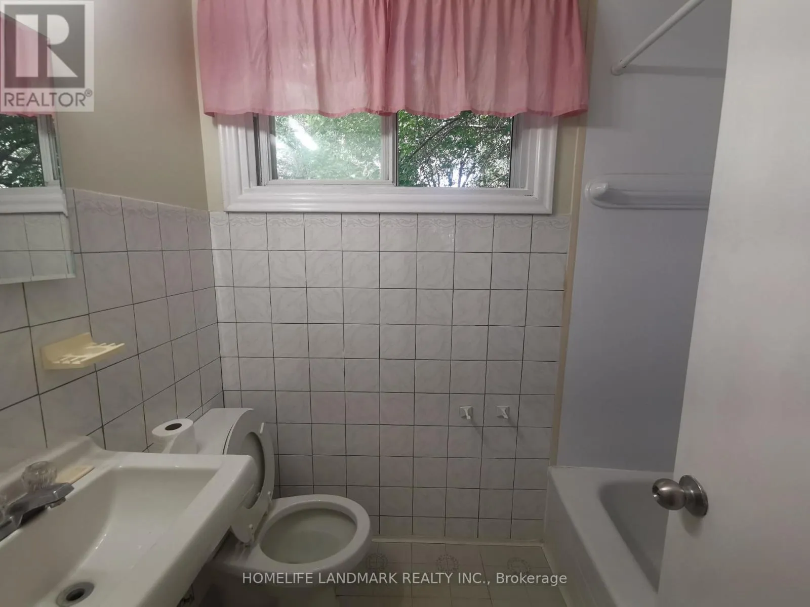 MAIN UNIT - 22 BUENA VISTA AVENUE