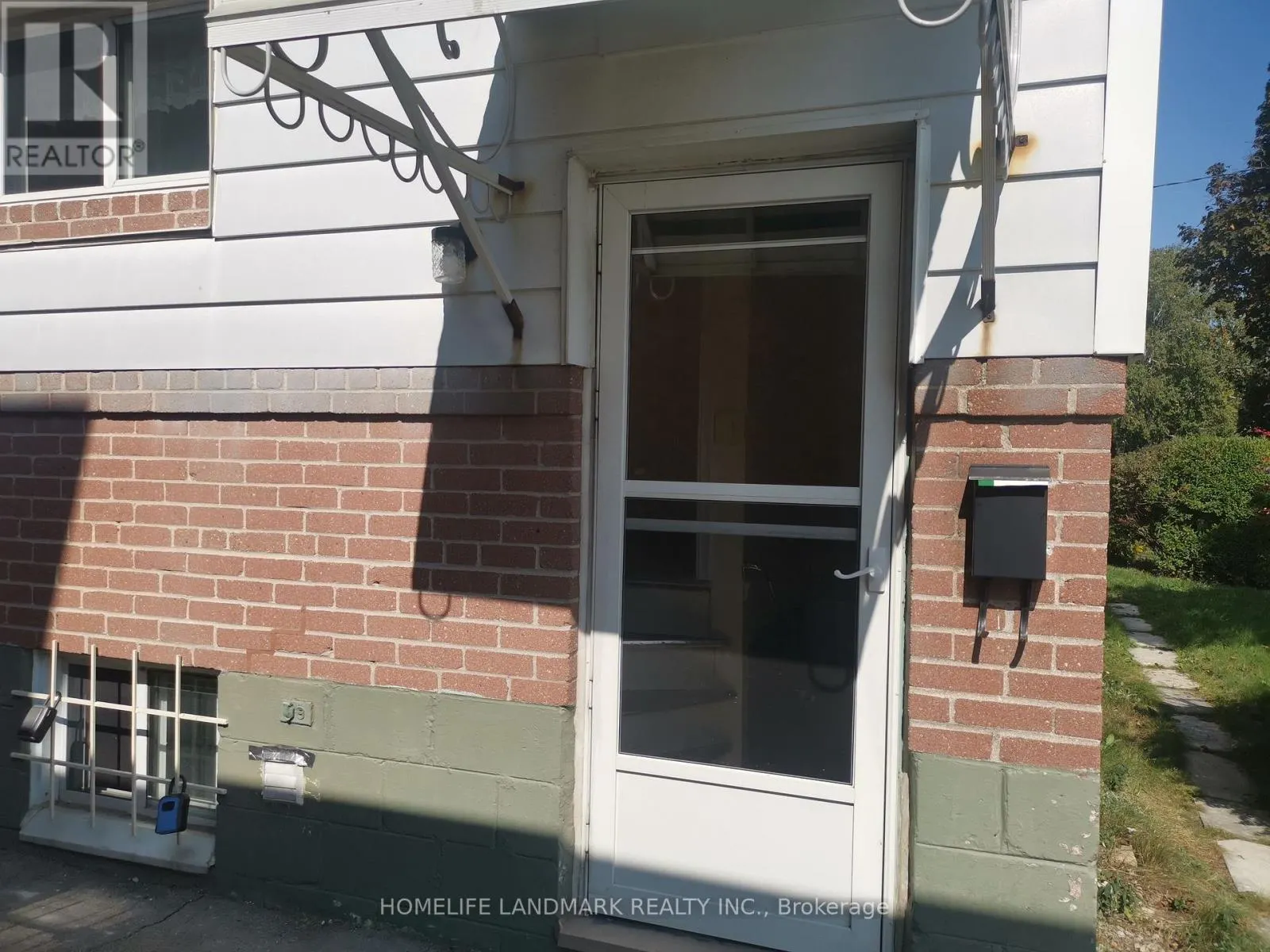 LOWER UNIT - 22 BUENA VISTA AVENUE