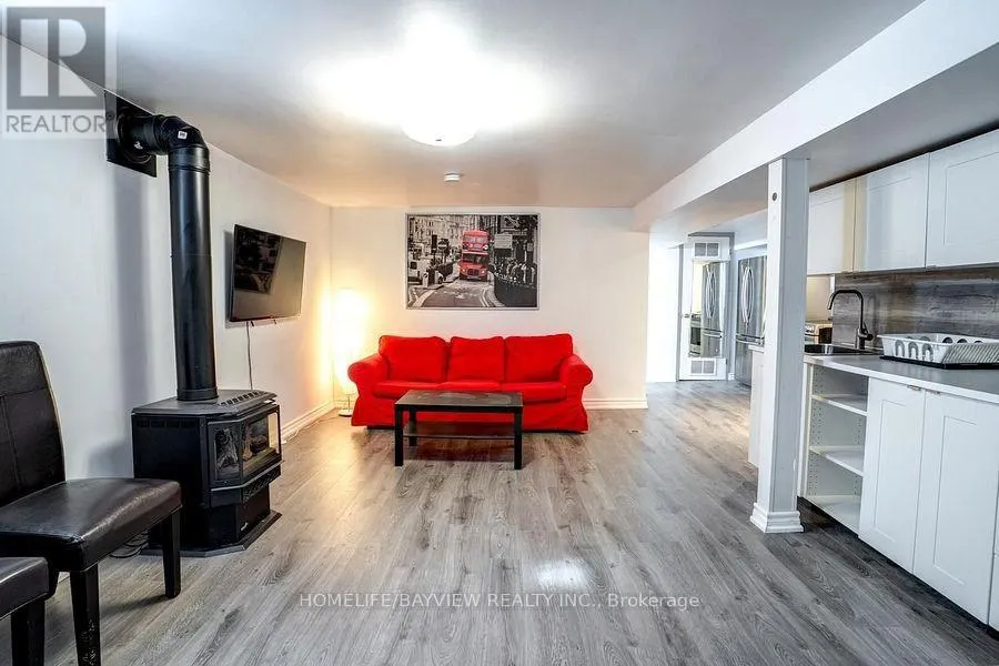 LOWER - 61 SQUIRES AVENUE