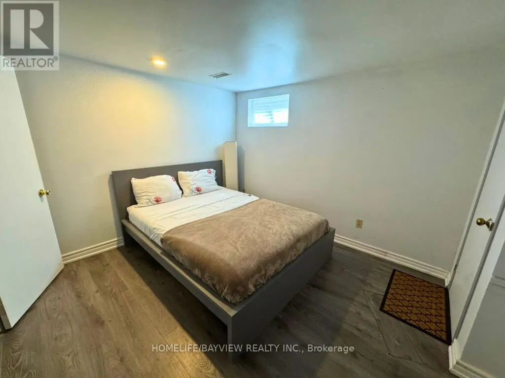 LOWER - 61 SQUIRES AVENUE