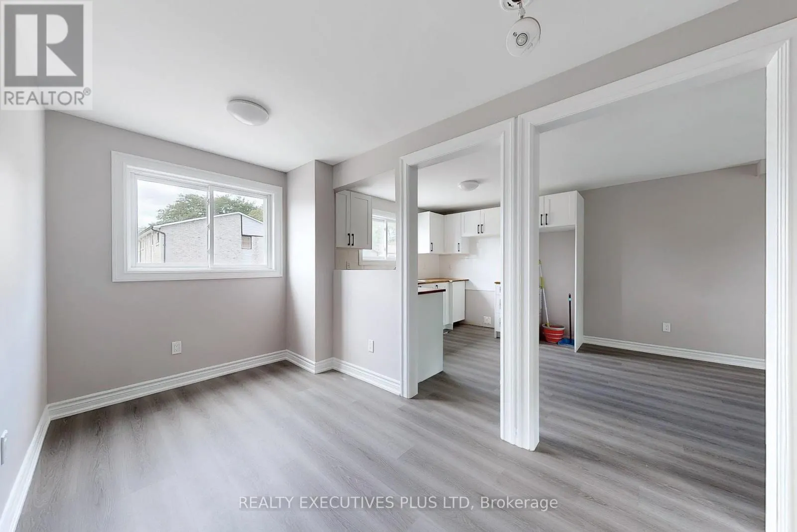 76 - 1330 TROWBRIDGE DRIVE