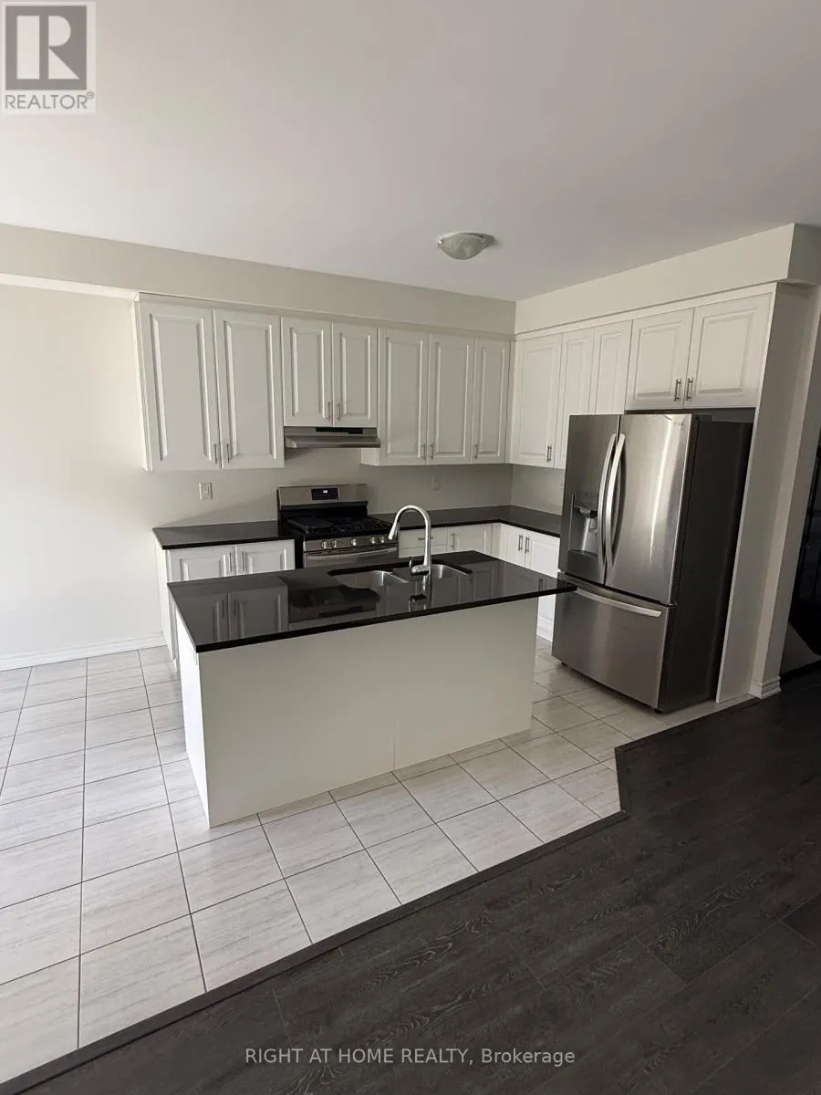 34 HICKLING LANE