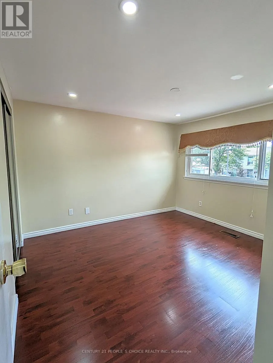 45 WHITELEAS AVENUE