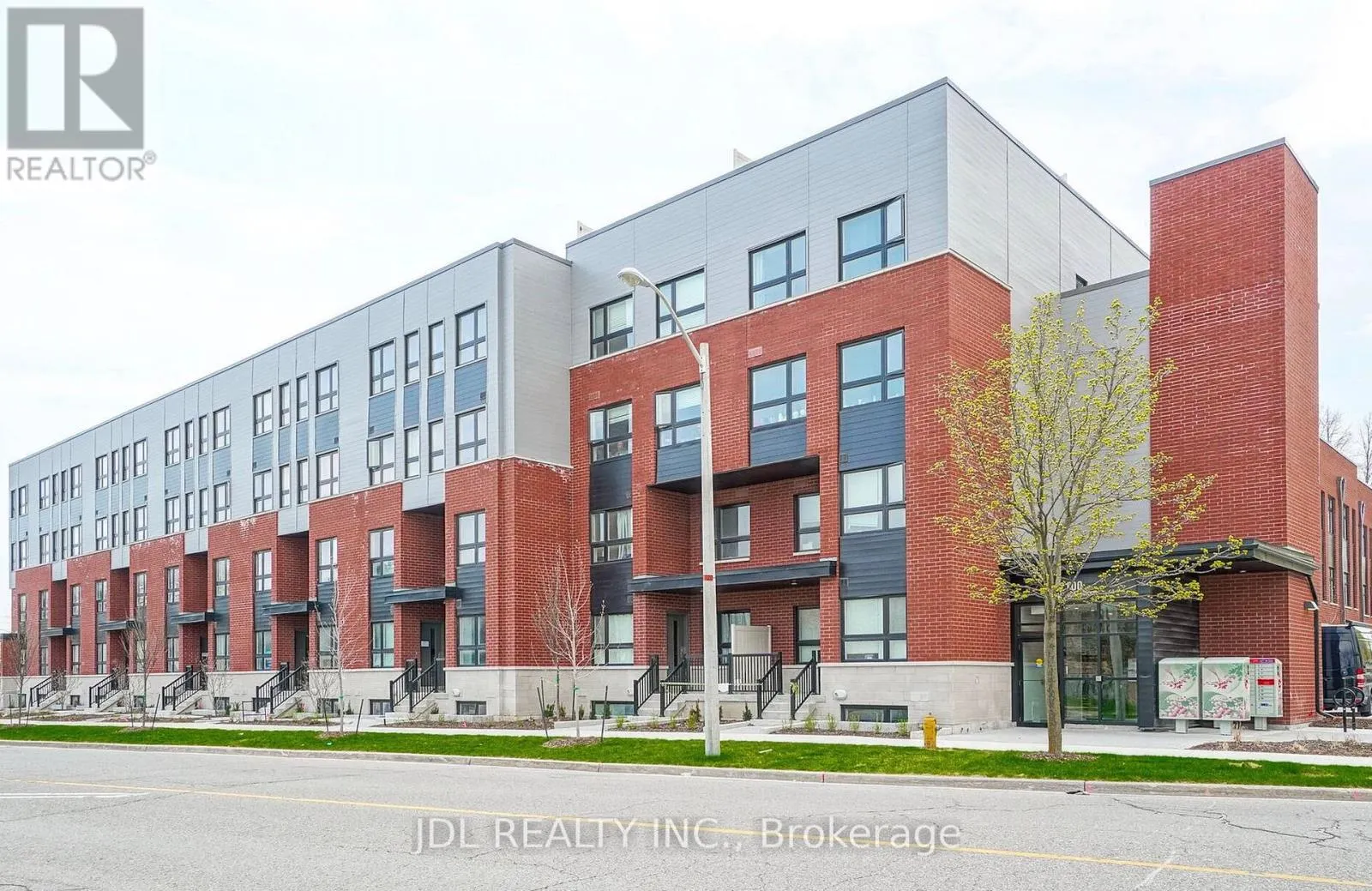 327 - 2100 BRIDLETOWNE CIRCLE
