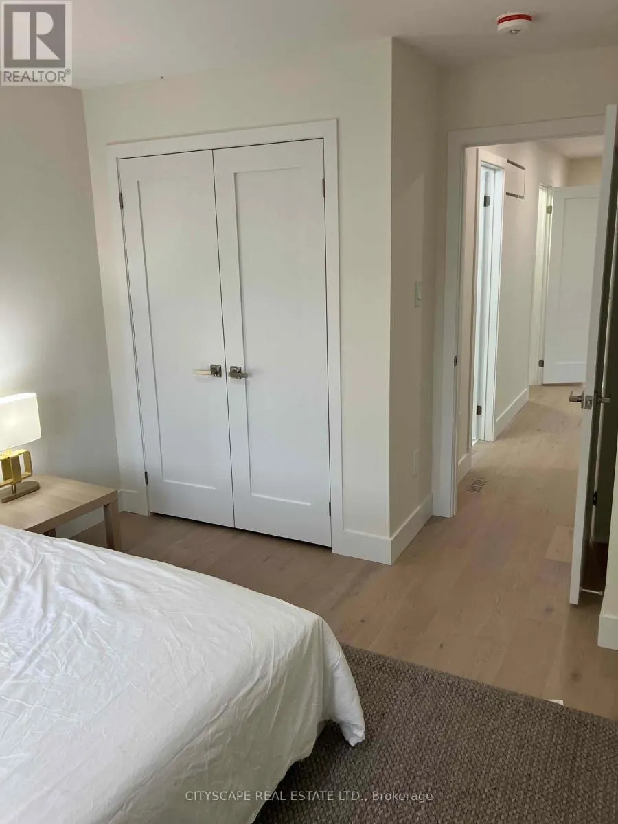 100B BRENDA CRESCENT