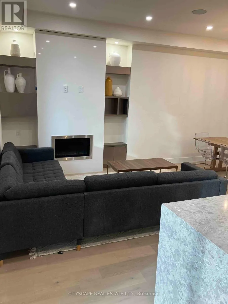 100B BRENDA CRESCENT
