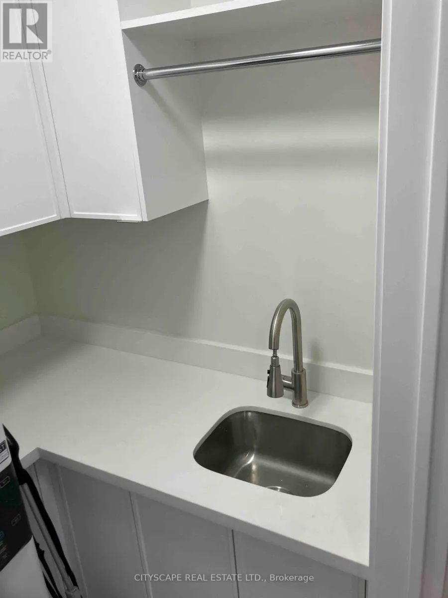 100B BRENDA CRESCENT