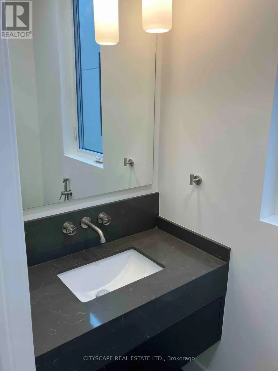 100B BRENDA CRESCENT