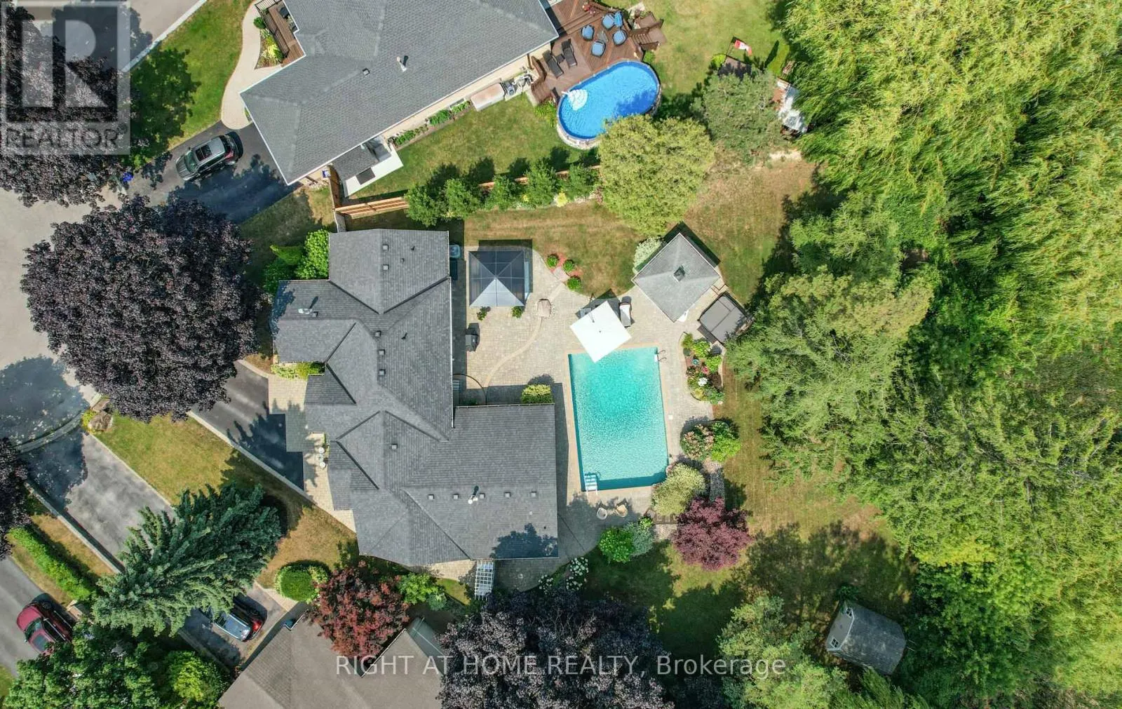 1549 WILLOWSIDE COURT