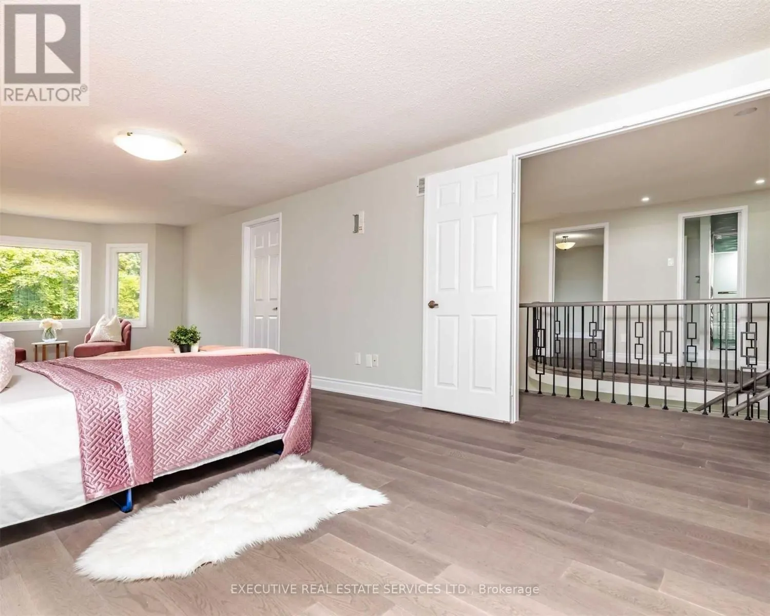 49 BLUENOSE CRESCENT