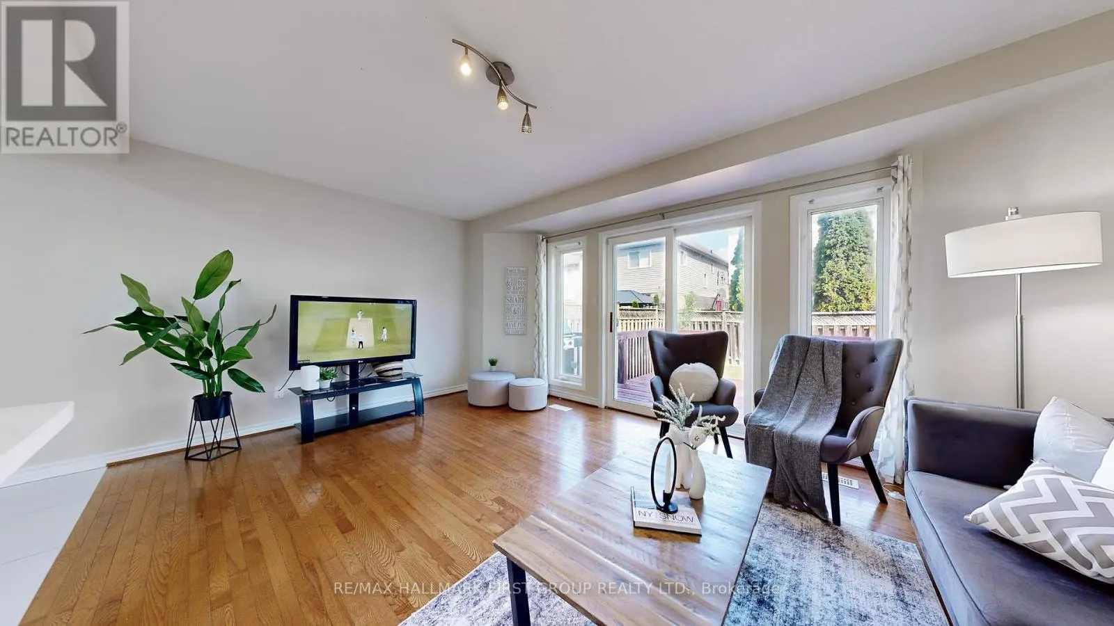 1552 AVONMORE SQUARE