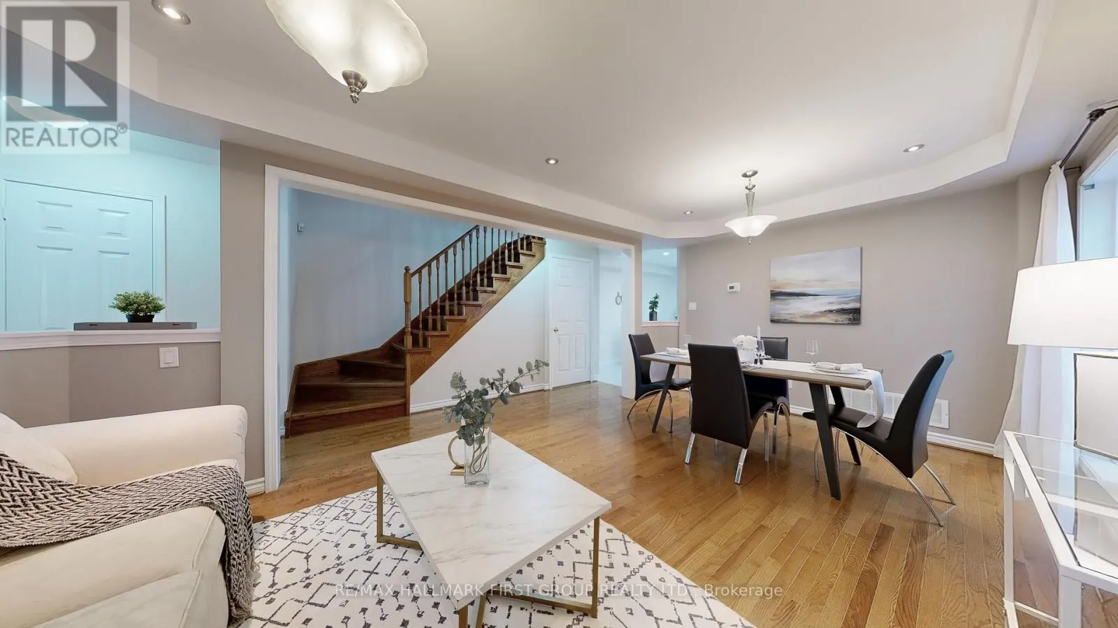 1552 AVONMORE SQUARE