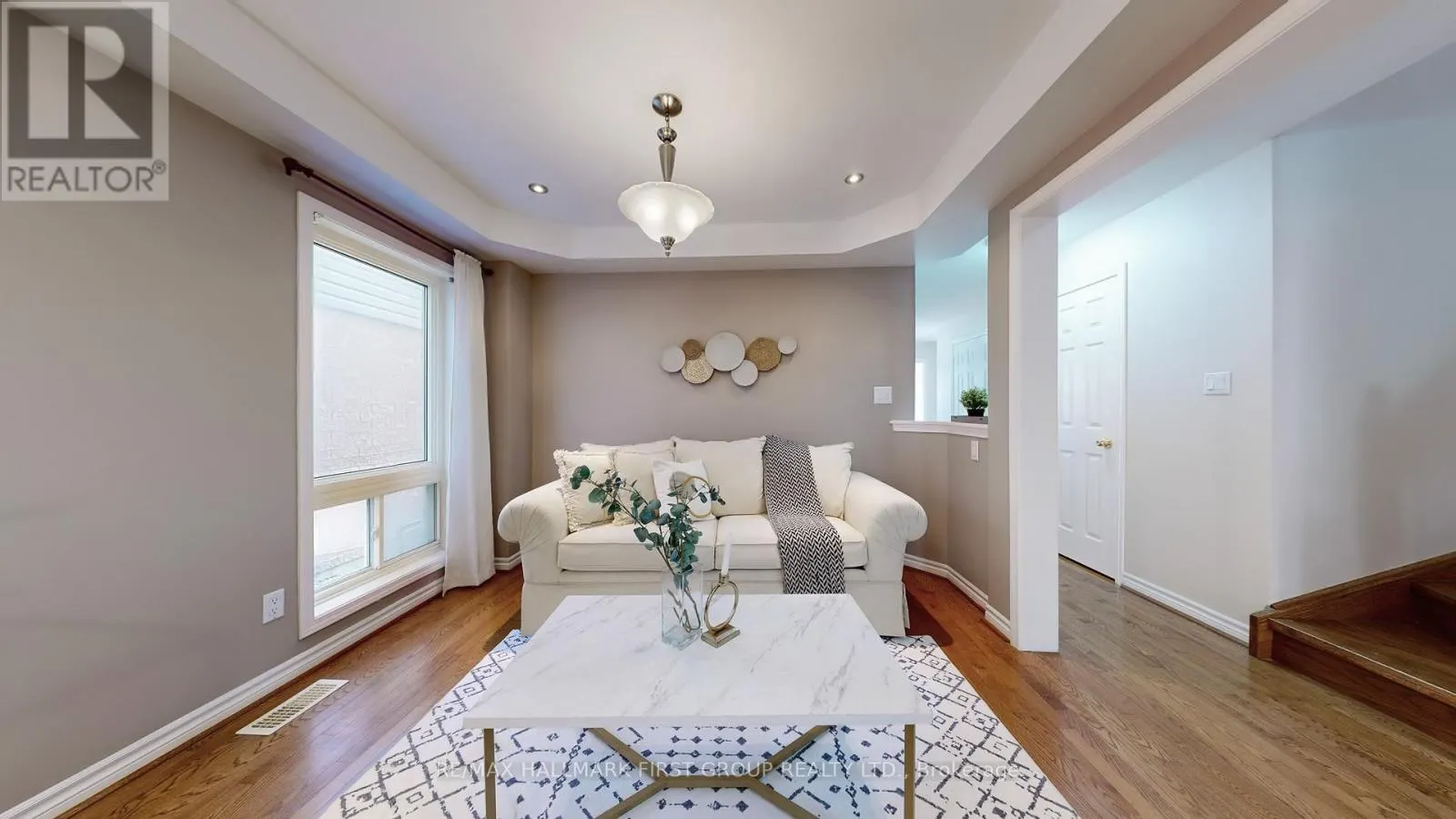 1552 AVONMORE SQUARE
