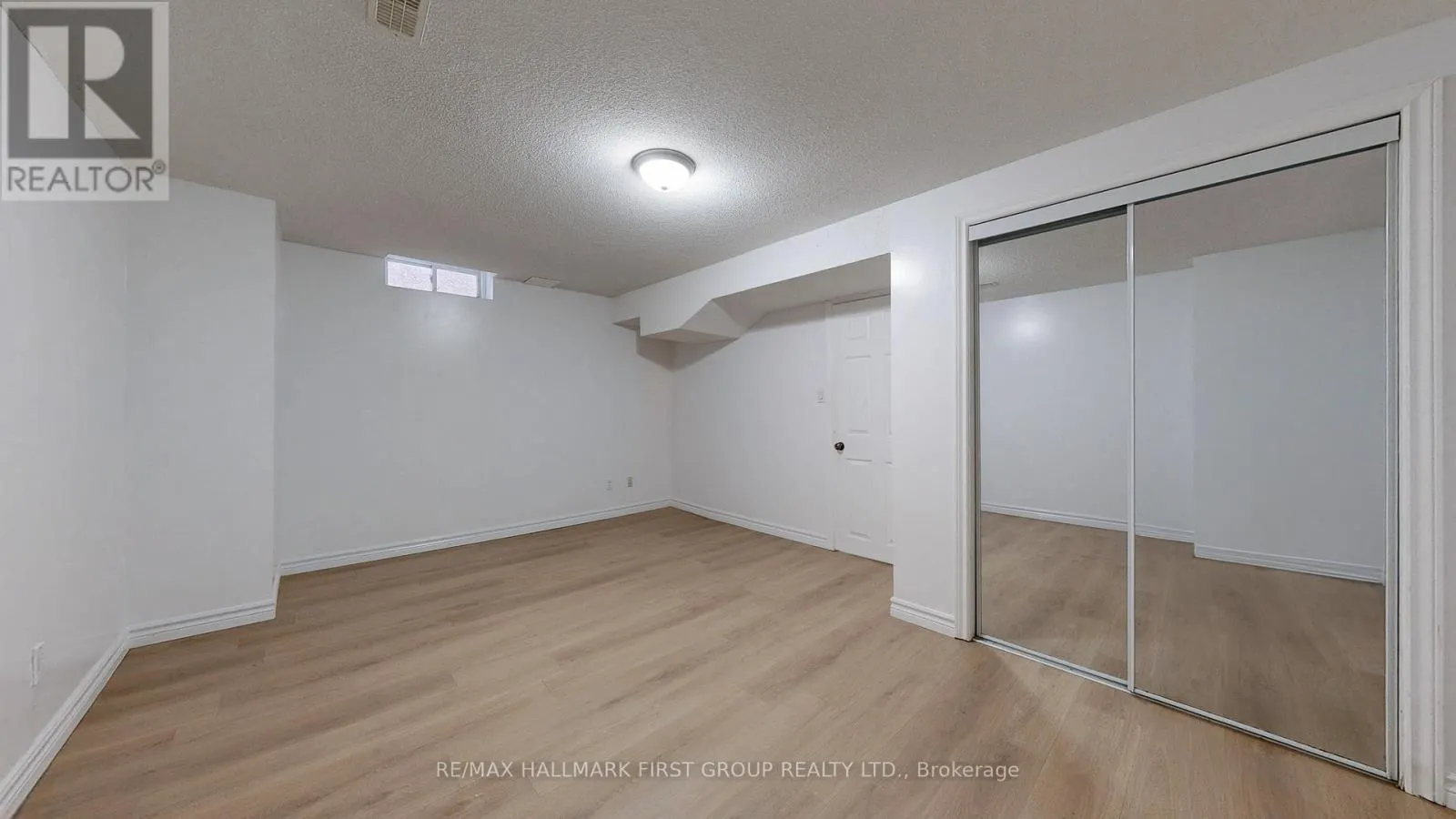 1552 AVONMORE SQUARE