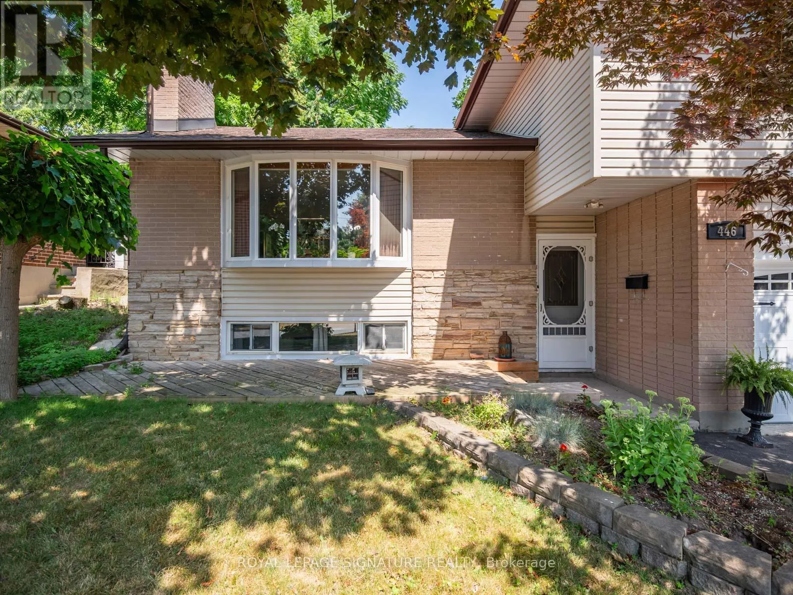 446 BERNHARD CRESCENT