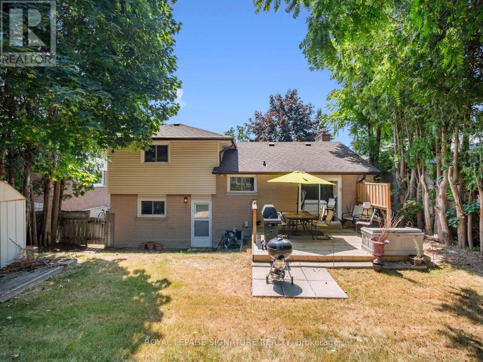 446 BERNHARD CRESCENT