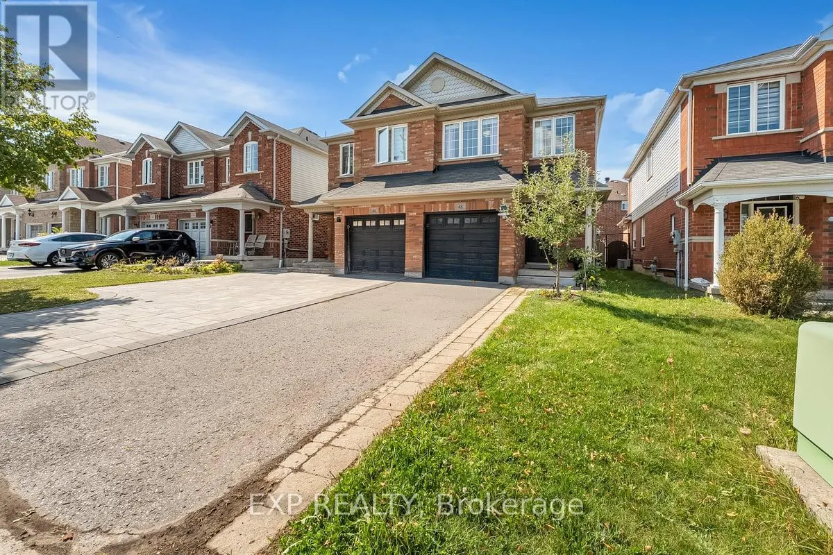 48 UNSWORTH CRESCENT