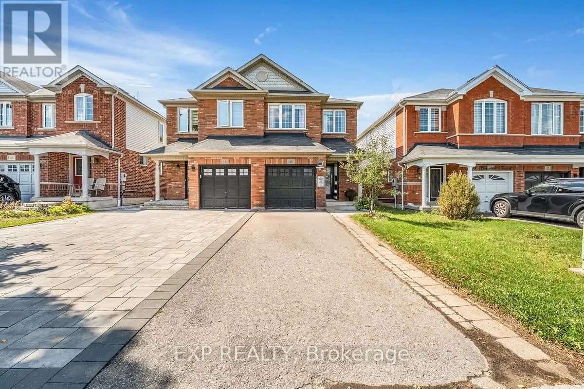 48 UNSWORTH CRESCENT