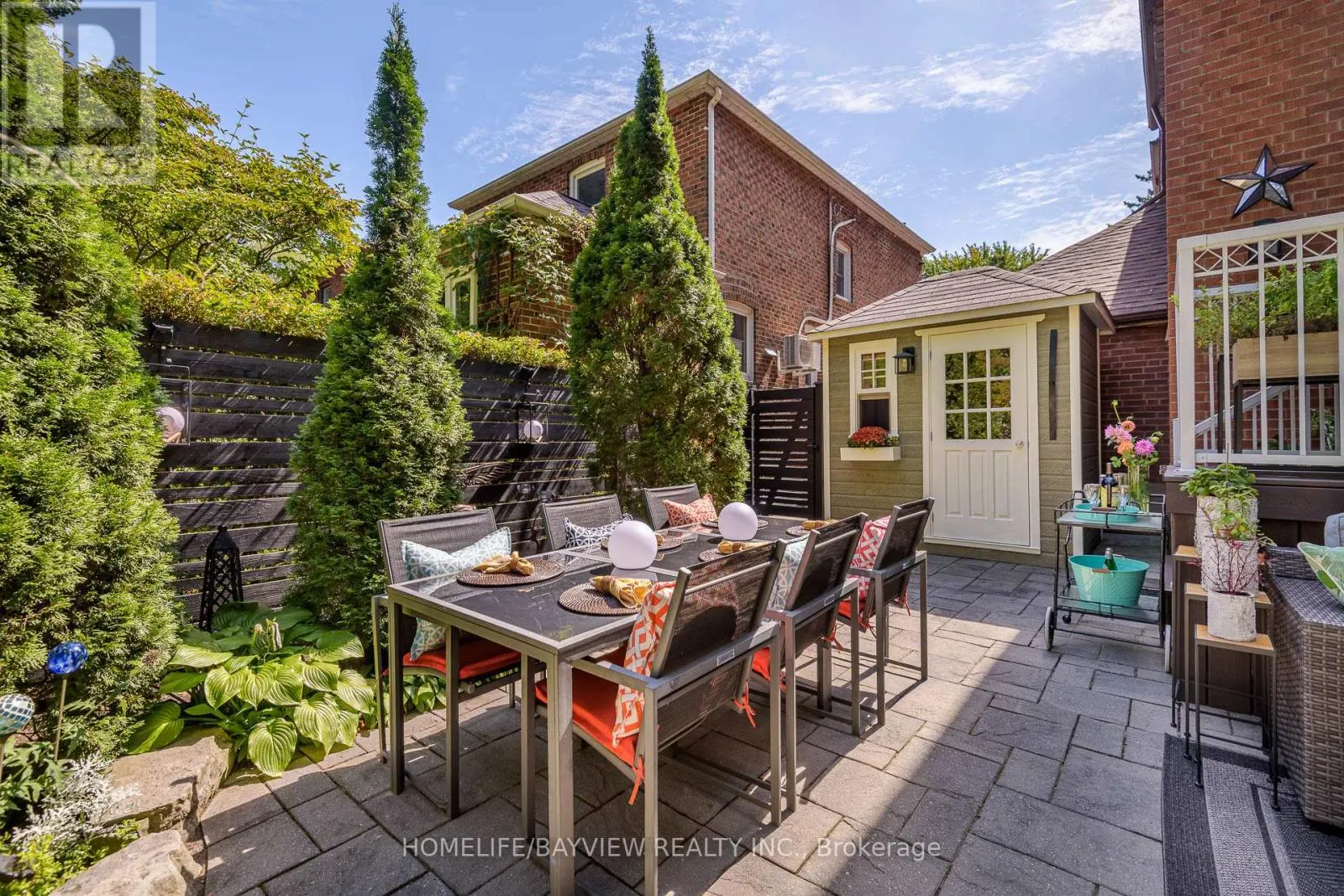 24 TAYLOR DRIVE