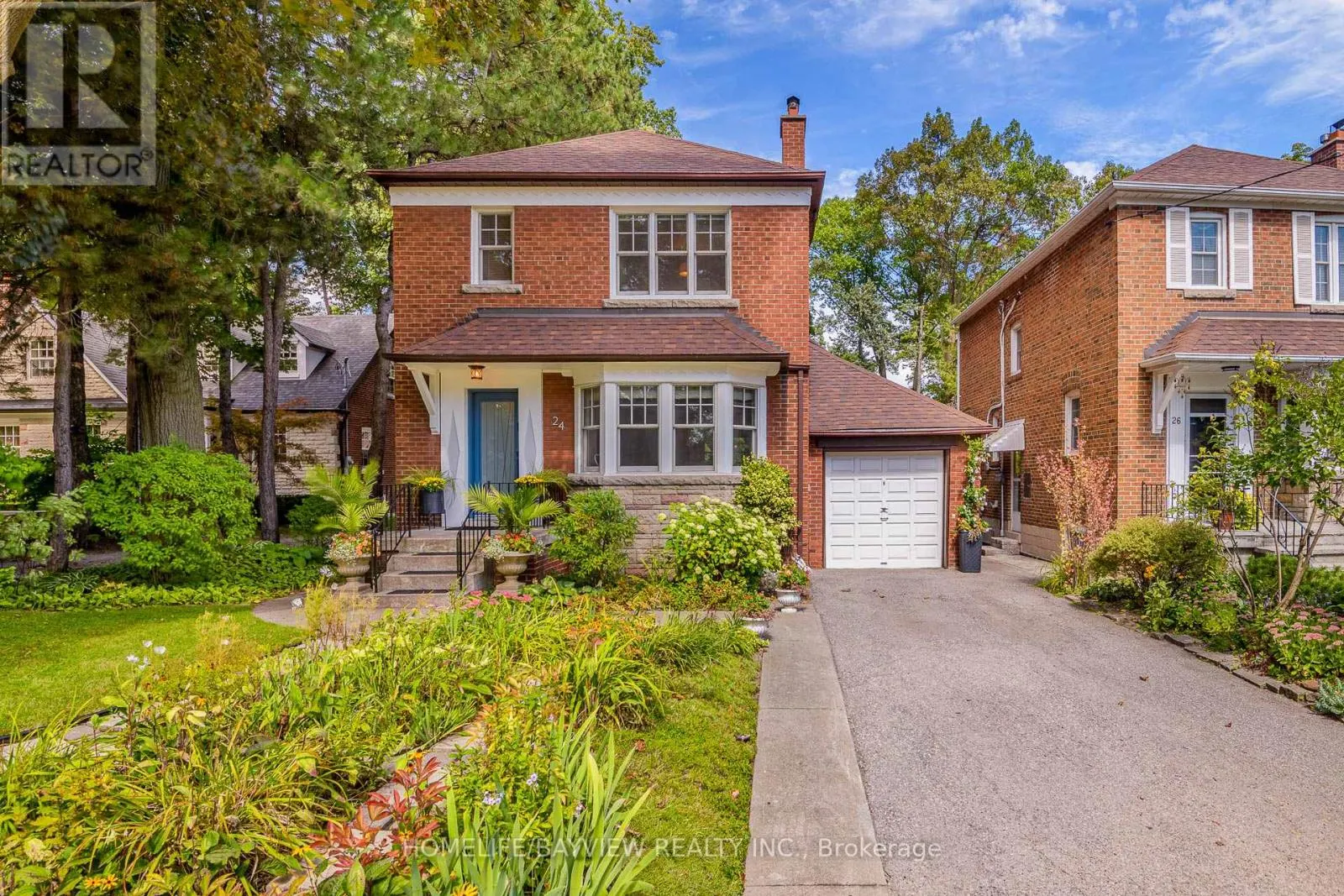 24 TAYLOR DRIVE