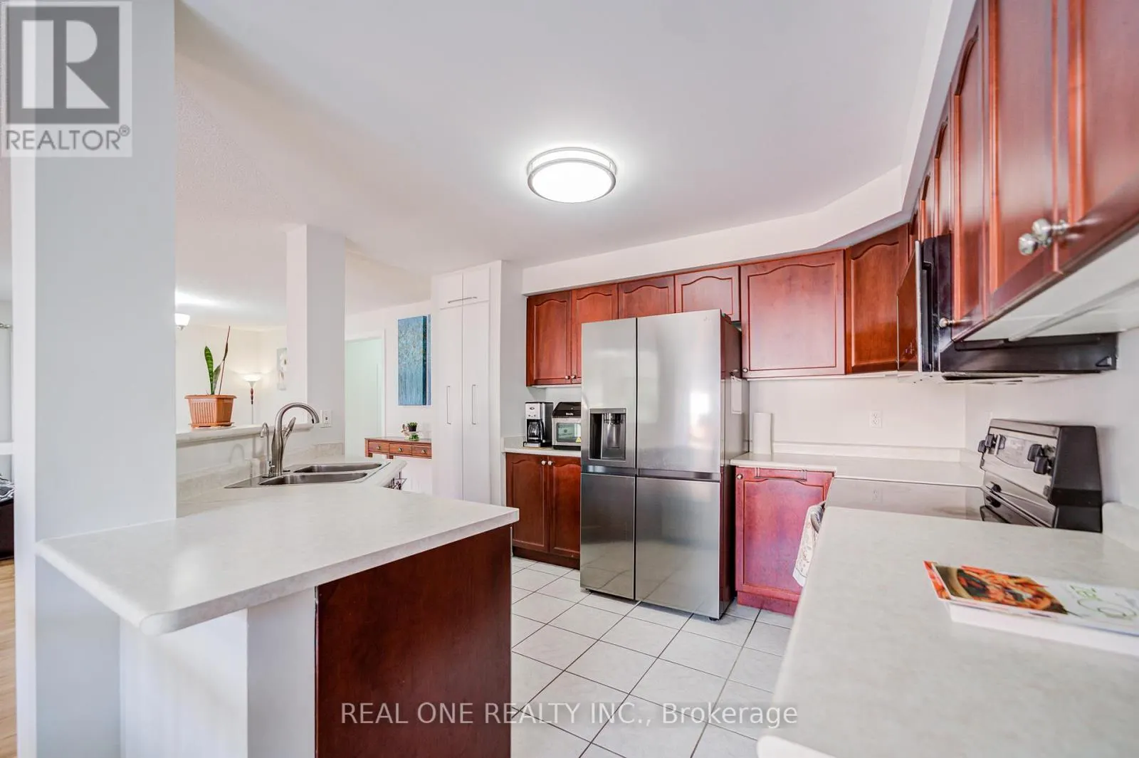 16 BOULDERBROOK DRIVE