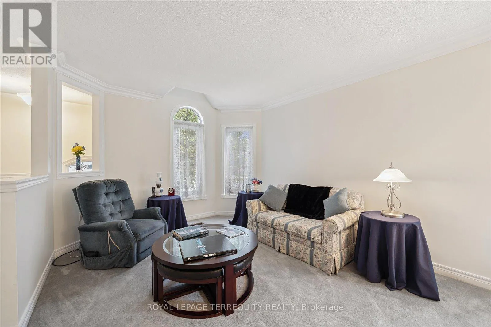 15 WARING AVENUE