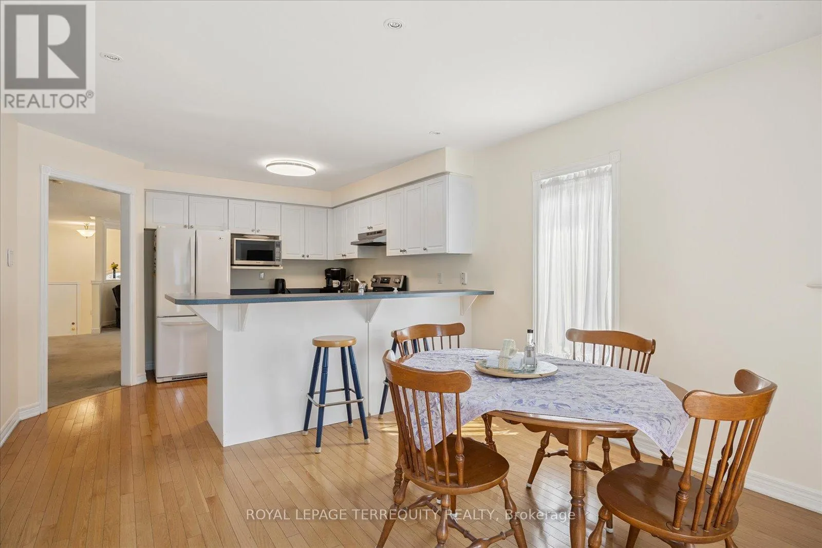 15 WARING AVENUE