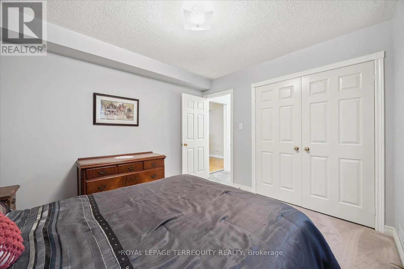 15 WARING AVENUE