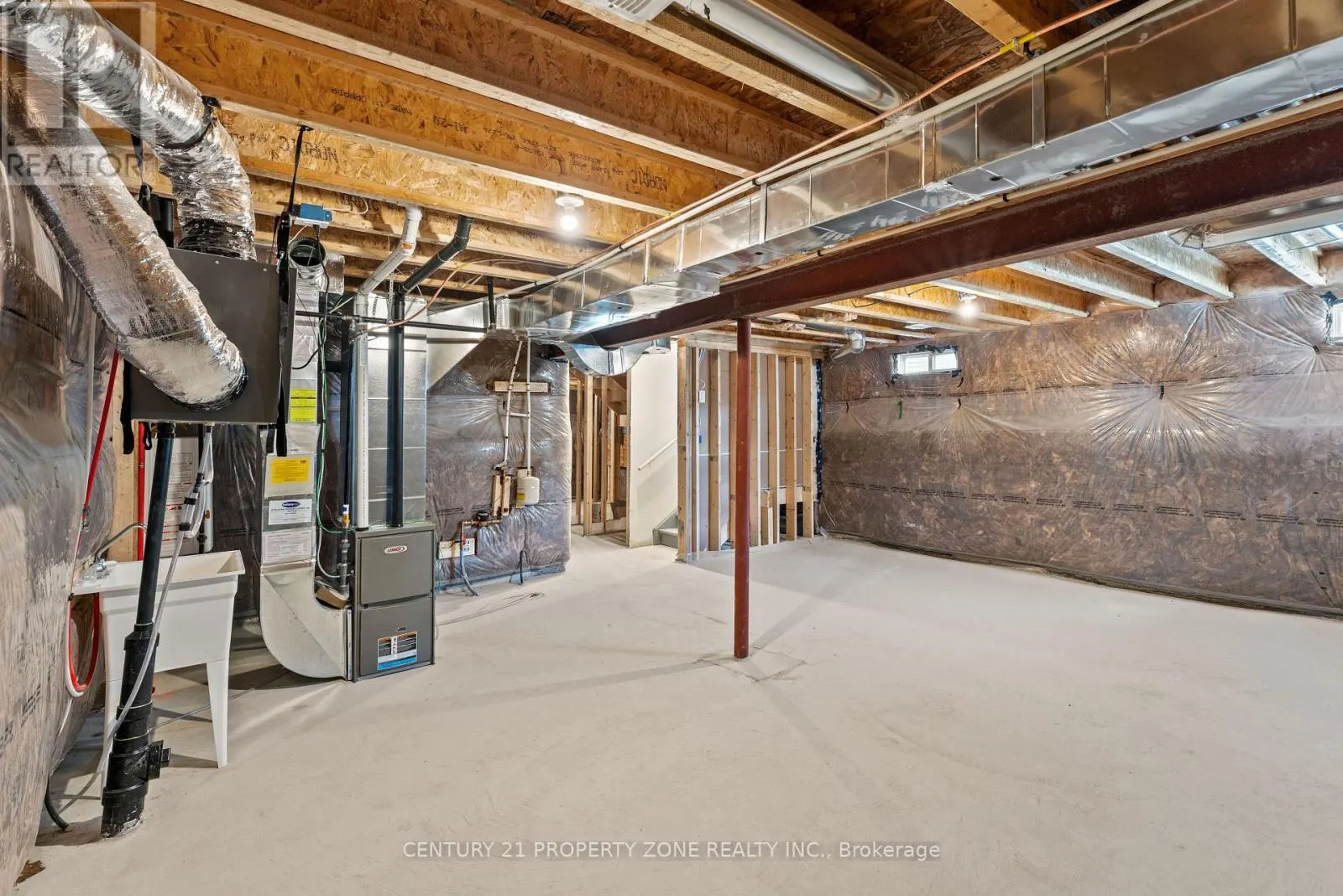 1558 SCARLETT TRAIL