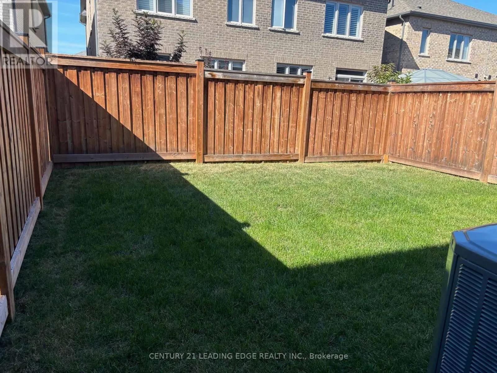 18 CONARTY CRESCENT