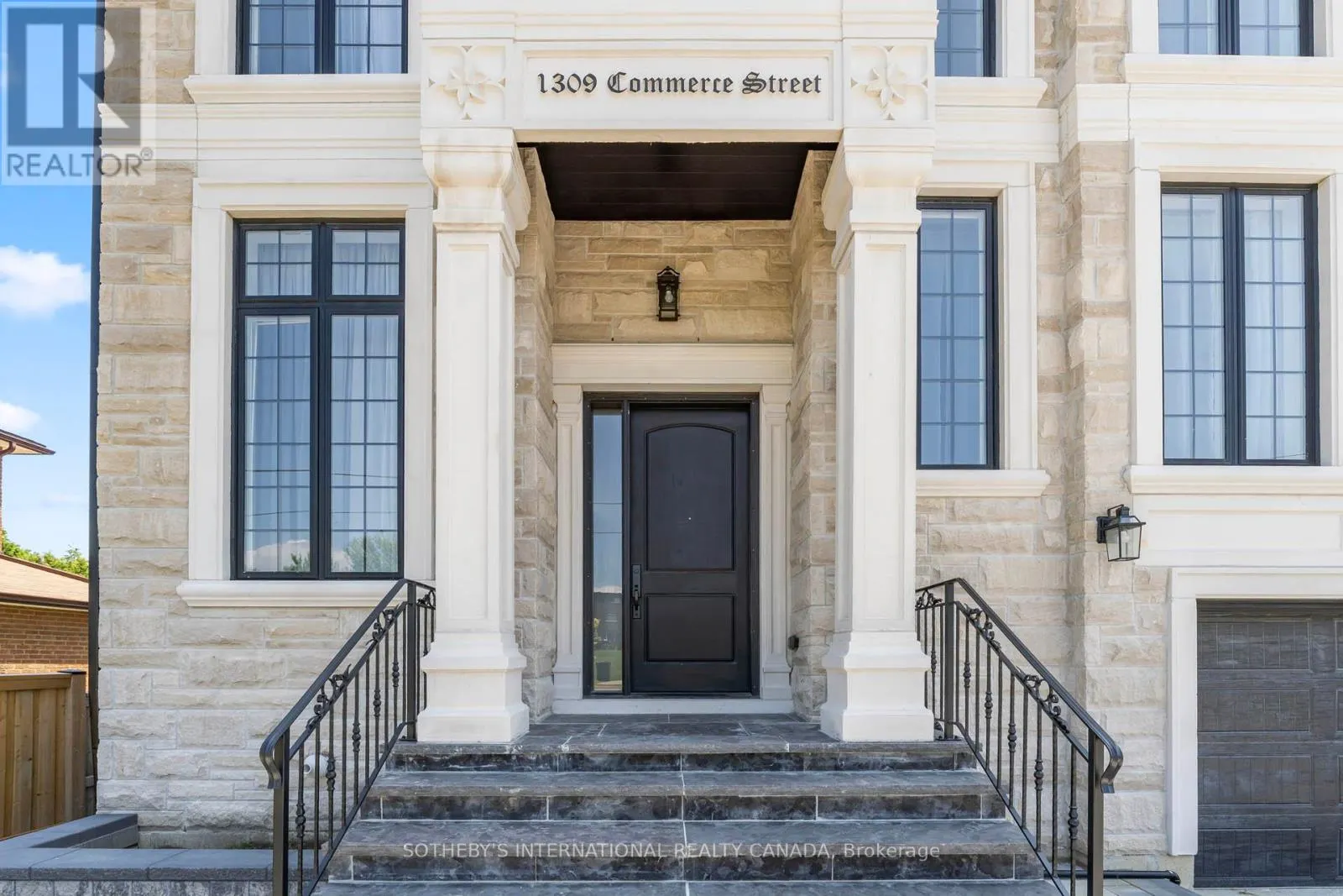 1309 COMMERCE STREET