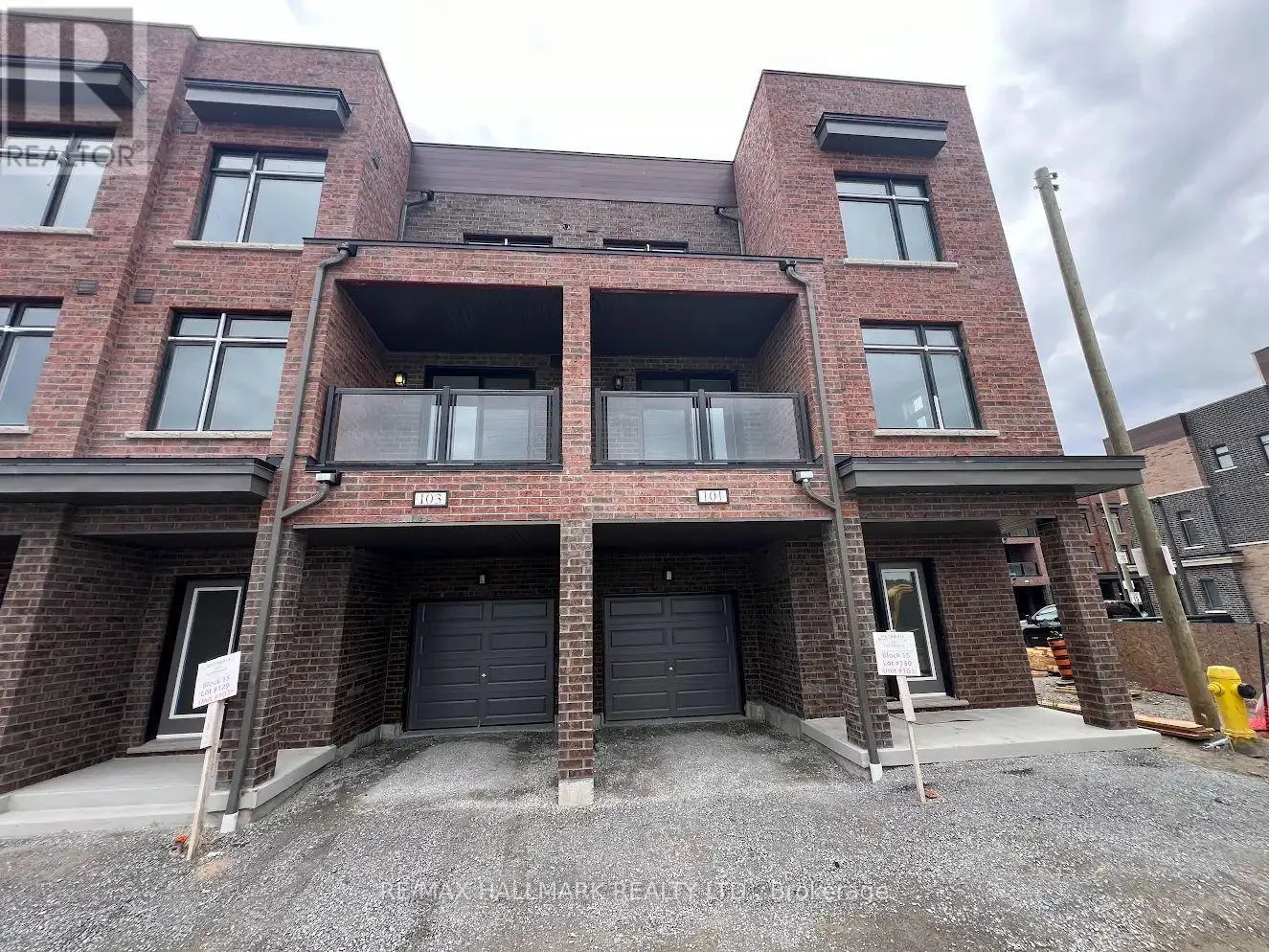101 - 1865 PICKERING PARKWAY S