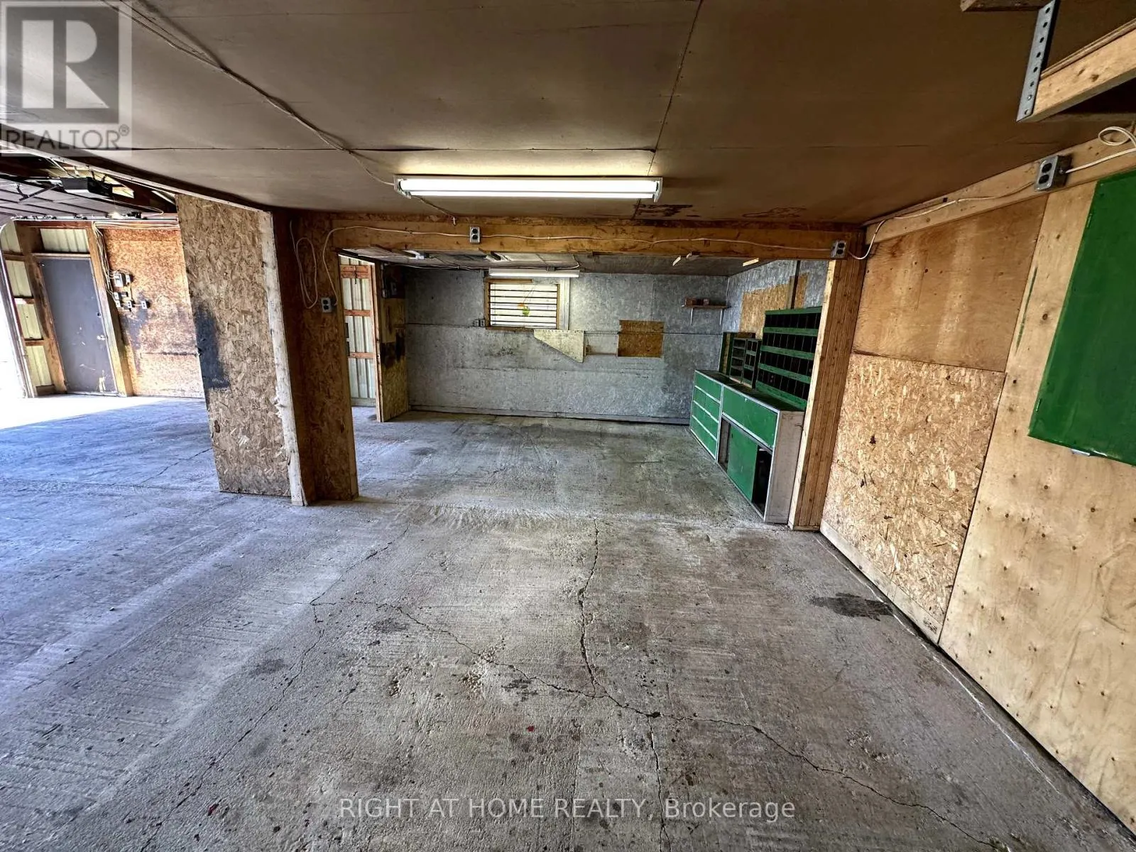 GARAGE - 4497 SOLINA ROAD, #Garage