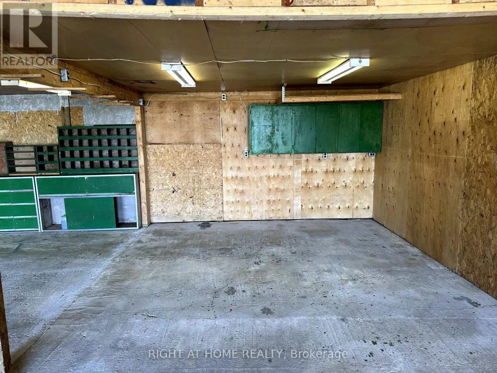 GARAGE - 4497 SOLINA ROAD, #Garage