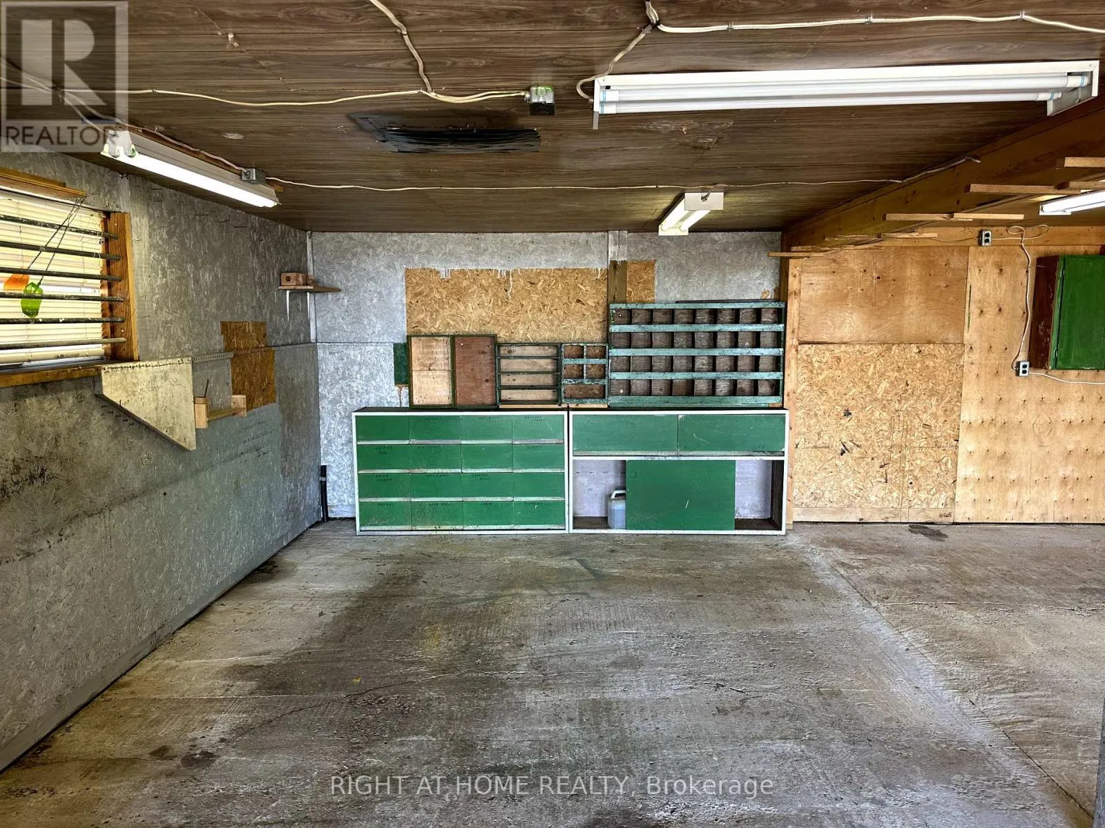 GARAGE - 4497 SOLINA ROAD, #Garage