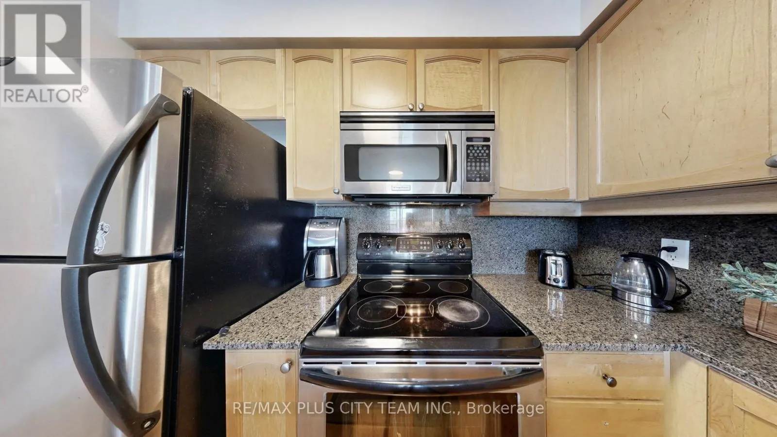 310 - 50 BRIAN HARRISON WAY