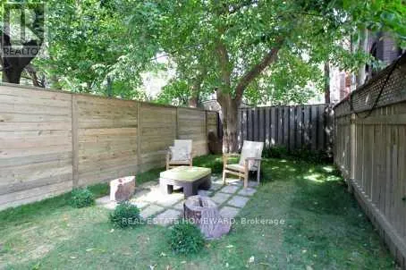 MAIN - 726 GERRARD STREET